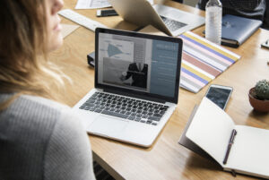 Business people working on a laptop